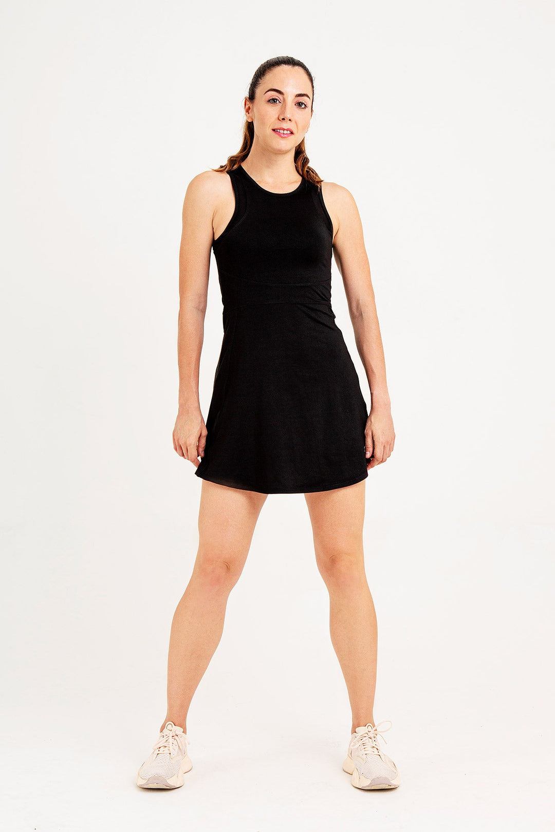 Vestido de Tenis con Inserto en Mesh - BÁSICOS - ORN ACTIVEWEAR